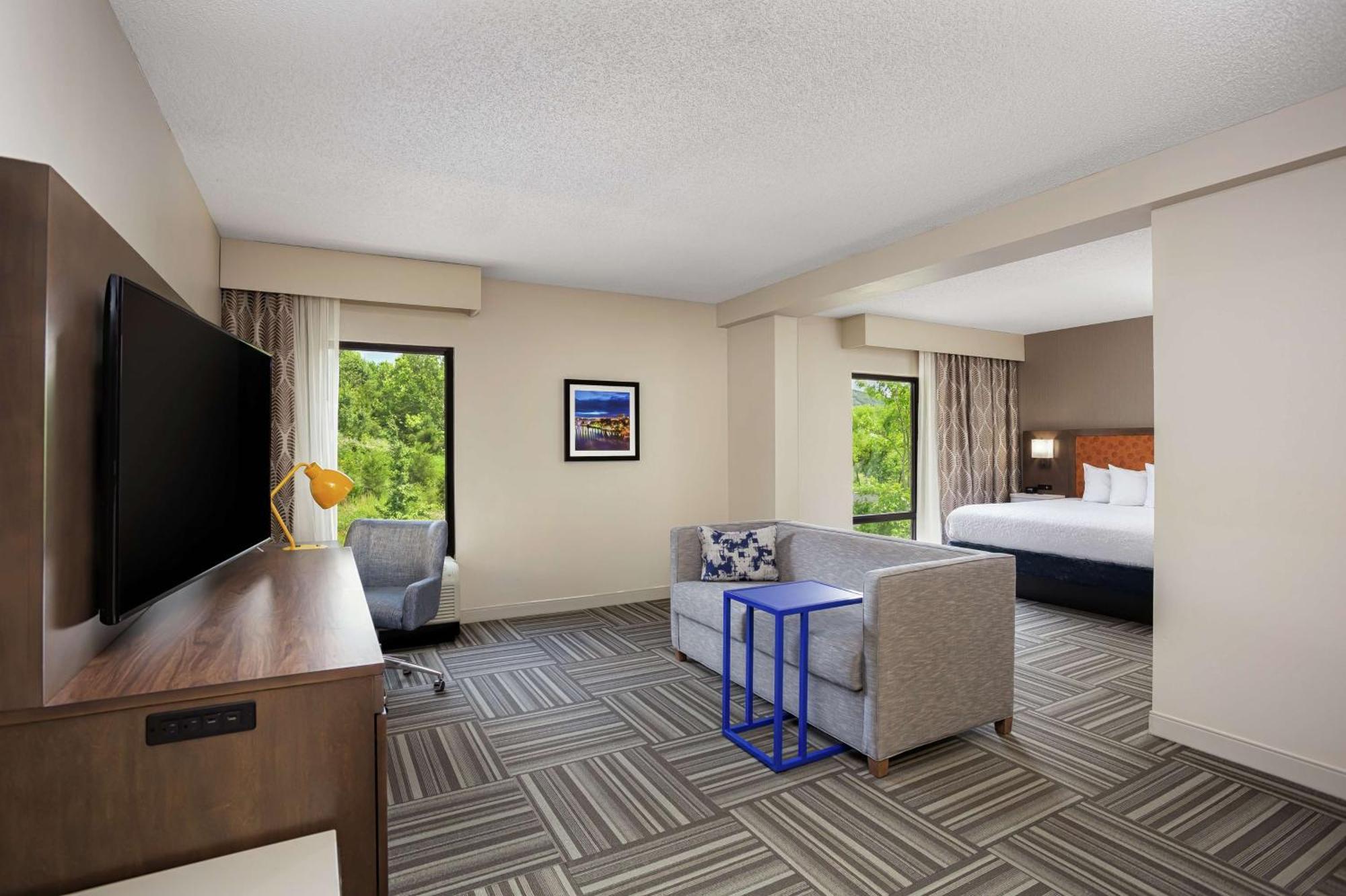 Hampton Inn Кингспорт Экстерьер фото