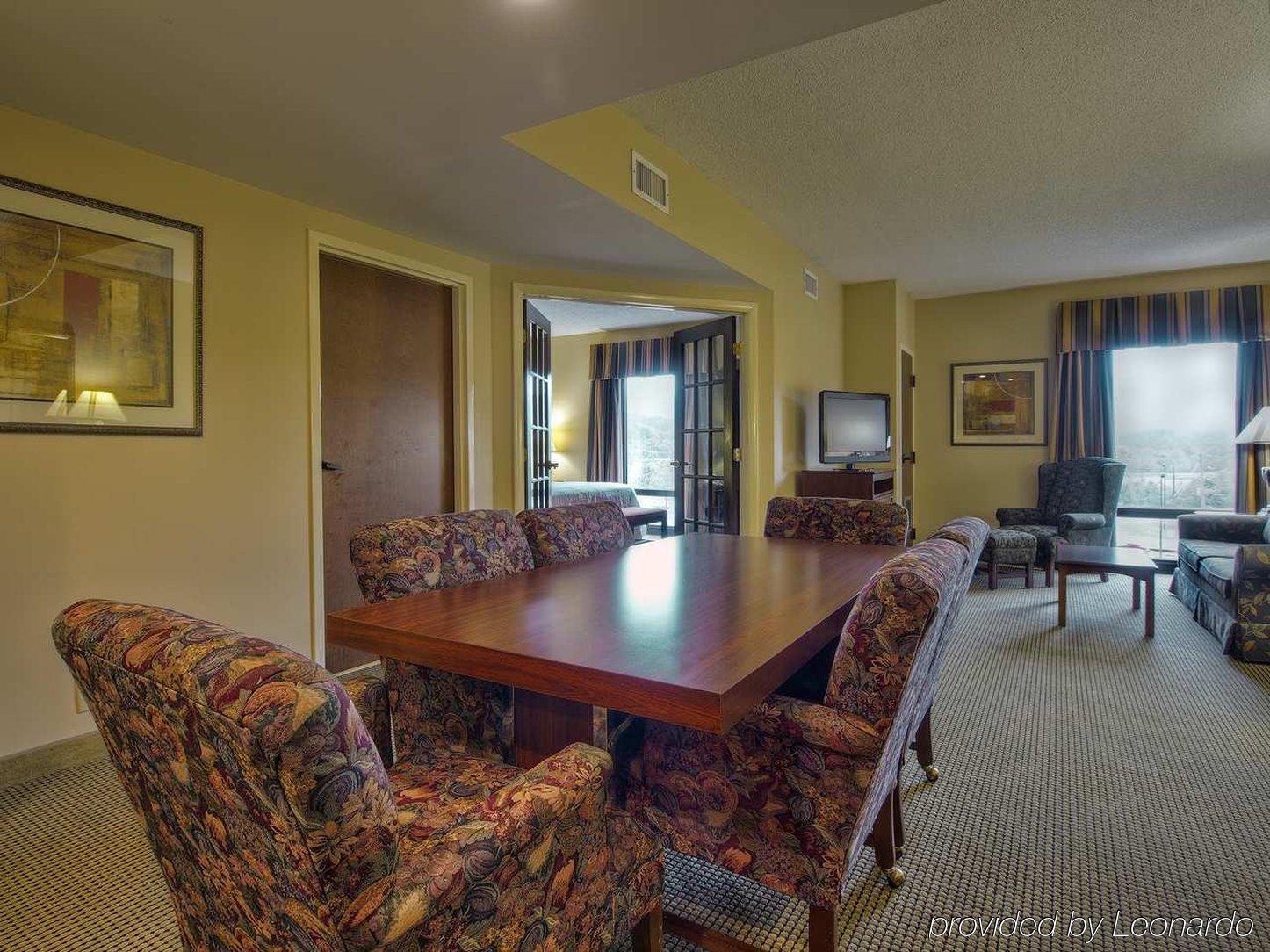 Hampton Inn Кингспорт Экстерьер фото